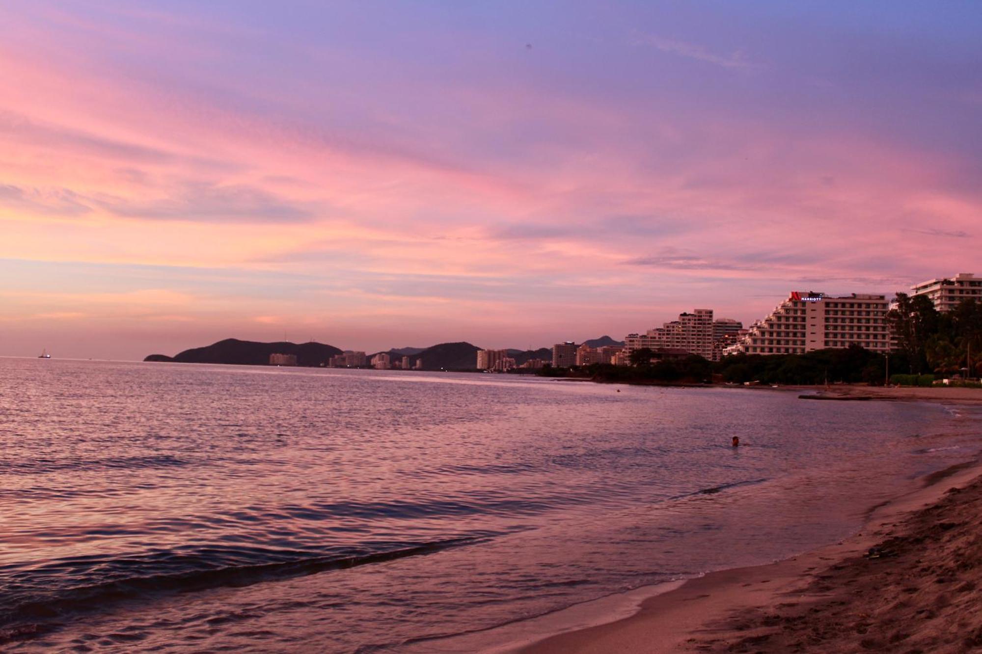Amano Property Hotel Santa Marta  Exterior photo